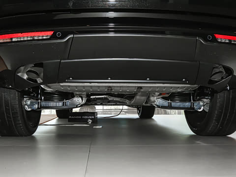 2025�� 3.0 L6 400PS SV���ٴ����ӳ��� 4��