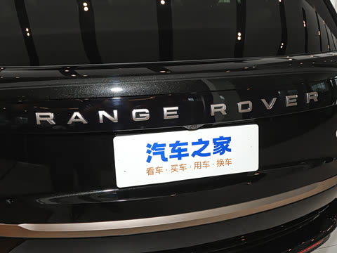 2025�� 3.0 L6 400PS SV���ٴ����ӳ��� 4��