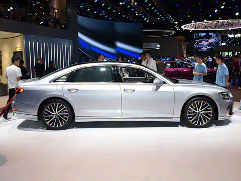 2025�� A8L 55 TFSI quattro �콢��