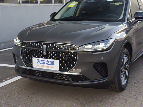 2025�� 2.0T ����������