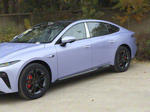 2026 007+  650 Ultra+״