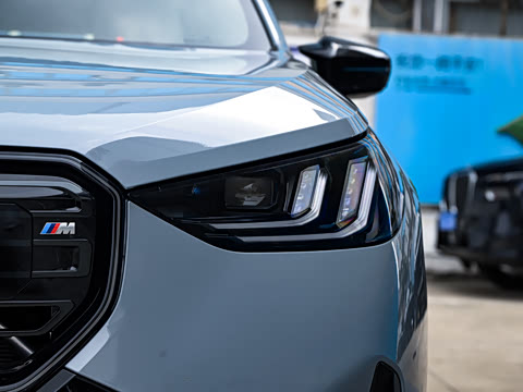 2026�� M50 xDrive