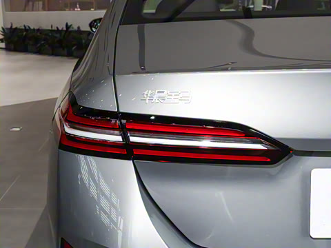 2026�� 530Li ������ M�˶���װ