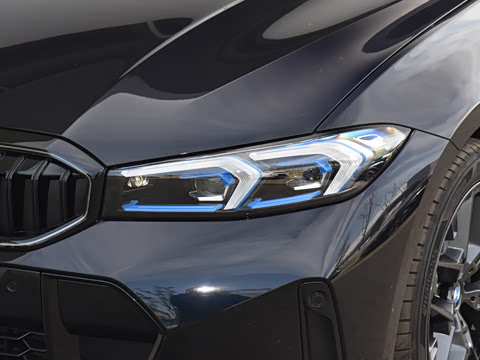 2026�� 330Li ������ M�˶���ҹ��װ