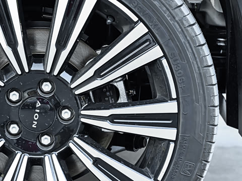 2026�� 650 ���װ�