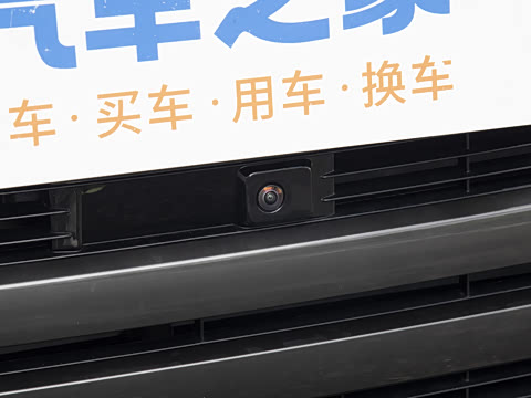 2026�� 3.0 L6 400PS AB�����
