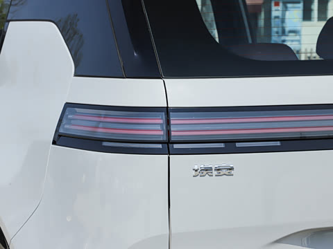 2026�� 610 �����״�Ultra