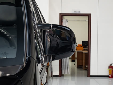 2025�� M5 1.6L ���������� 7��