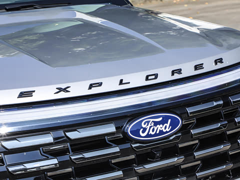 2027�� 2.3T EcoBoost ���� 6��