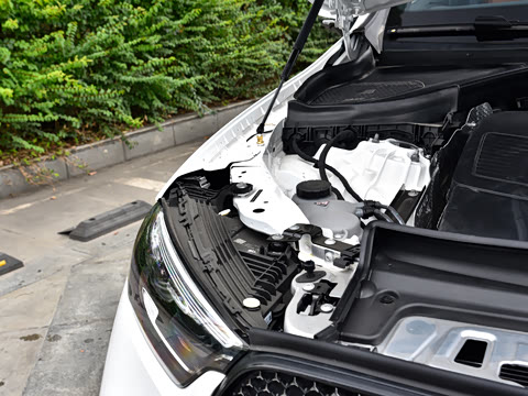 2026�� GLC 300 L 4MATIC ������