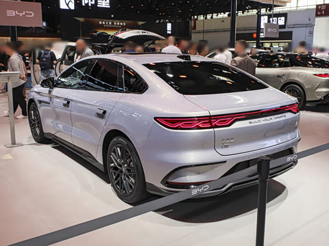 2026�� EV �Ǽݰ� 705KM���������