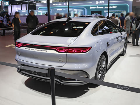 2026�� EV �Ǽݰ� 705KM���������