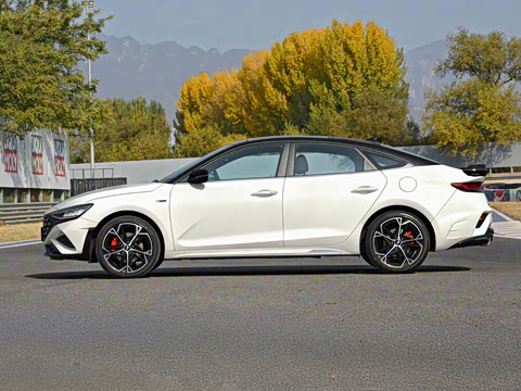 2023 270T N Line TOP콢