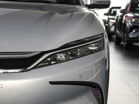 2026�� EV �Ǽݰ� 705KM����������