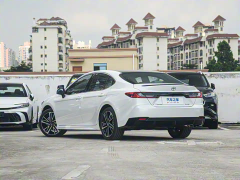 2026�� 2.0S �˶���