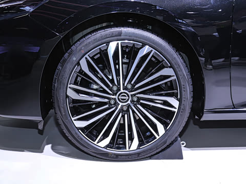 2026�� �������� 2.0T S380��ʦ��
