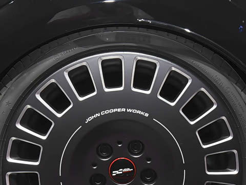 2025�� JOHN COOPER WORKS