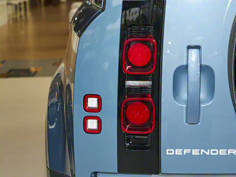 2025�� 90 2.0T P300 S