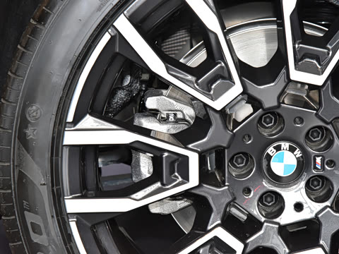 2025�� xDrive 40Li M�˶���ҹ��װ