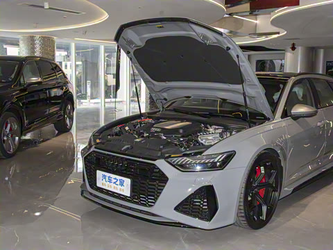 2025��  RS 6 4.0T Avant performance