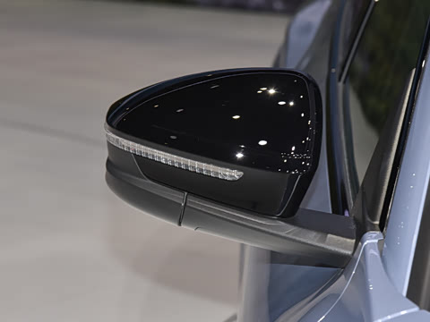 2026�� quattro Ǭ���Ǽݰ�