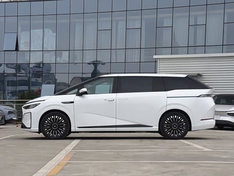 2026�� ���� 750 Ultra