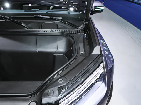 2026�� 565KM ���������