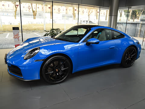 2026�� Carrera 3.0T