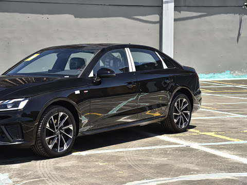 2026�� 200���������� 40 TFSI ����������