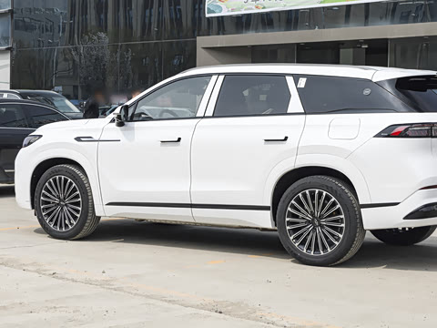 2026�� 1.5T 210KM������