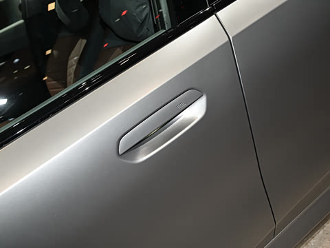 2026�� �Ŀ� xDrive 50L M�˶���װ