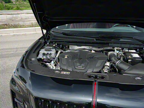 2025�� 2.0T �Զ���Ӱ200���������