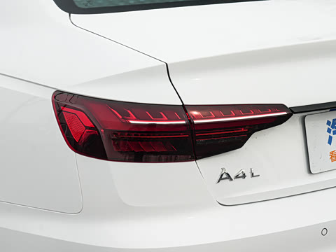 2026�� 200���������� 40 TFSI ����������