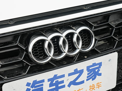 2026�� 200���������� 40 TFSI ����������