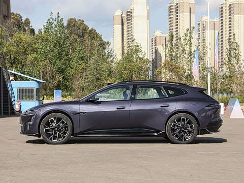 2026�� Max ˫��������