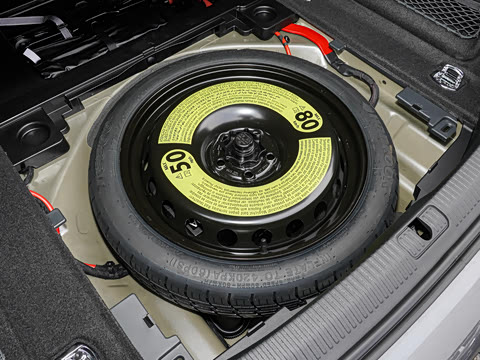 2026�� 200���������� 40 TFSI ����������