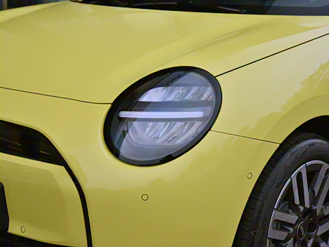 2025�� �Ŀ� 466km COOPER E ������