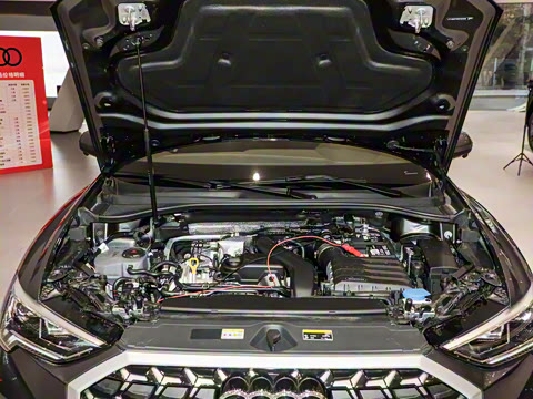 2025�� quattro 45�����ذ� 35TFSI  ��ȡ������