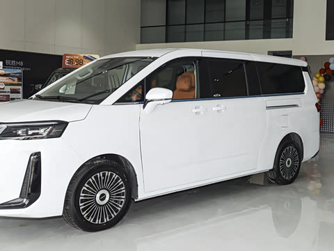 2026�� ���̰� 230����� 7��