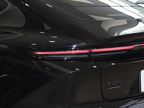 2026�� �ھ������ 100kWh