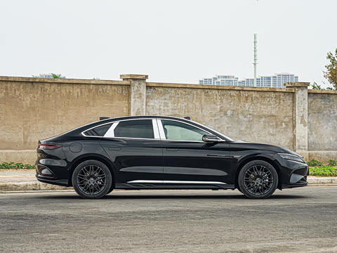 2026�� EV �Ǽݰ� 705KM����������