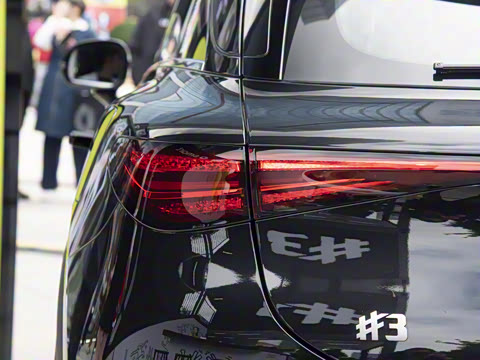 2026�� Keith Haring�����ر��