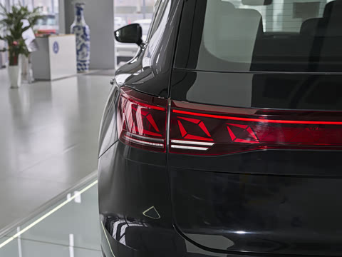 2026�� 3.0TSI �񾳰� �׺��˶���װ