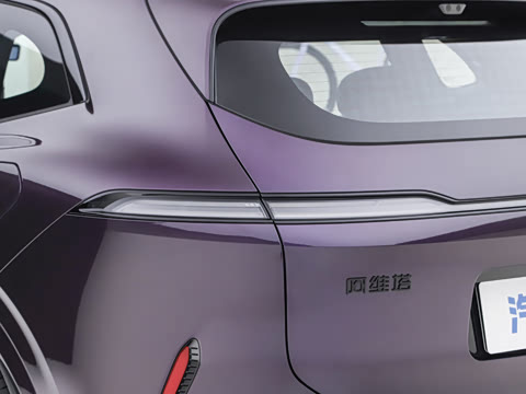 2026�� Ultra ����������