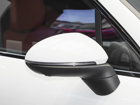 2026�� Cayenne Coup�� 3.0T