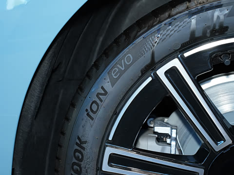 2026�� �ȷ�quattro��