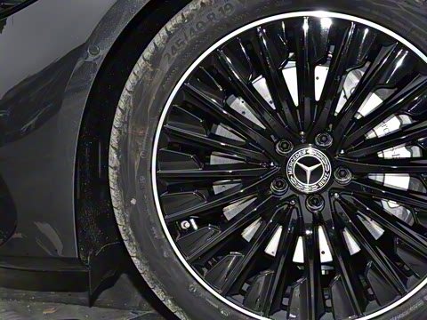 2026�� CLE 300 4MATIC �����ͽ��ܳ�