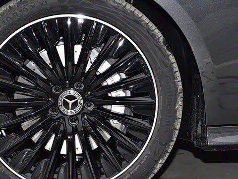 2026�� CLE 300 4MATIC �����ͽ��ܳ�