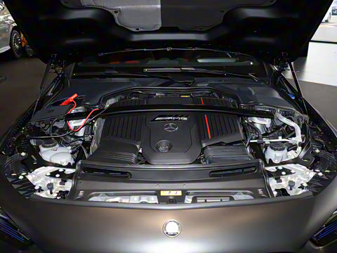 2025 Ŀ AMG CLE 53 4MATIC+ ܳ