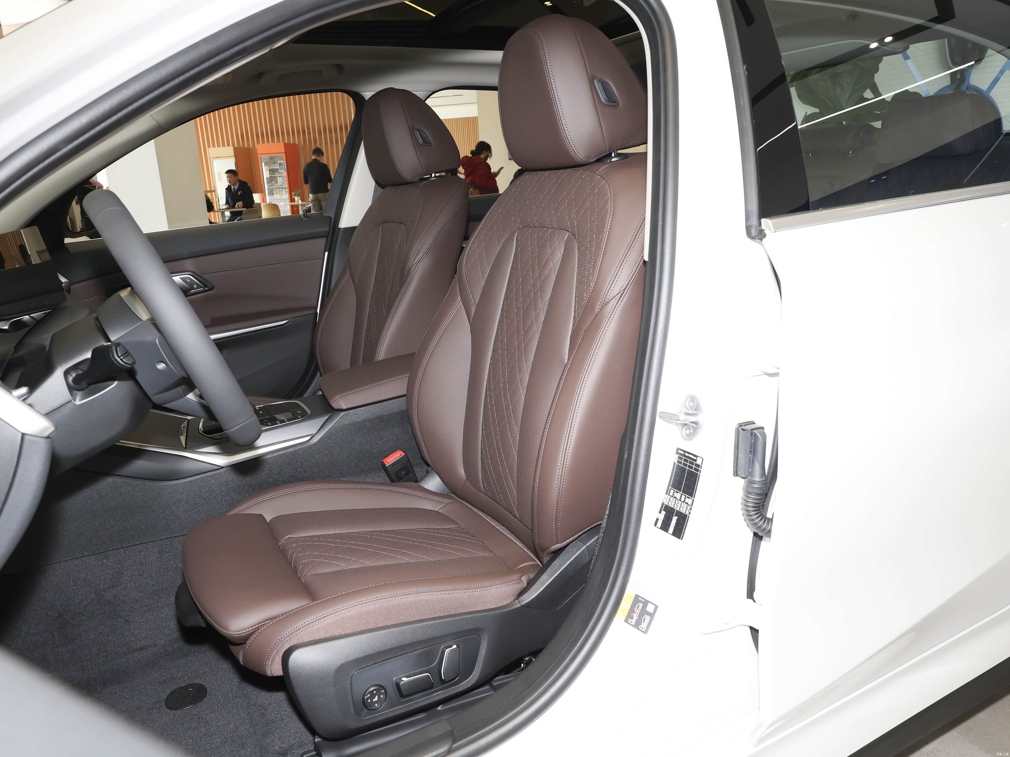 BMW i3, миниатюра 22